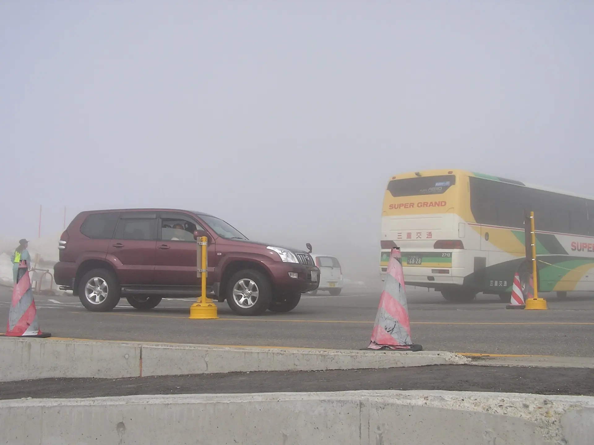草津白根山の駐車場