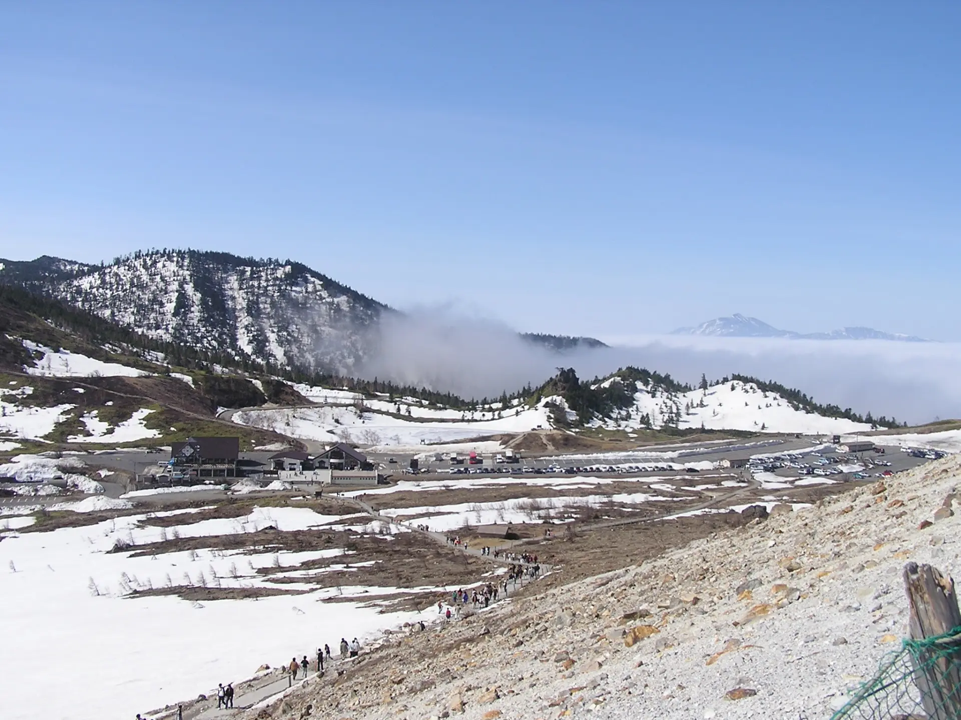 長野側を見下ろす