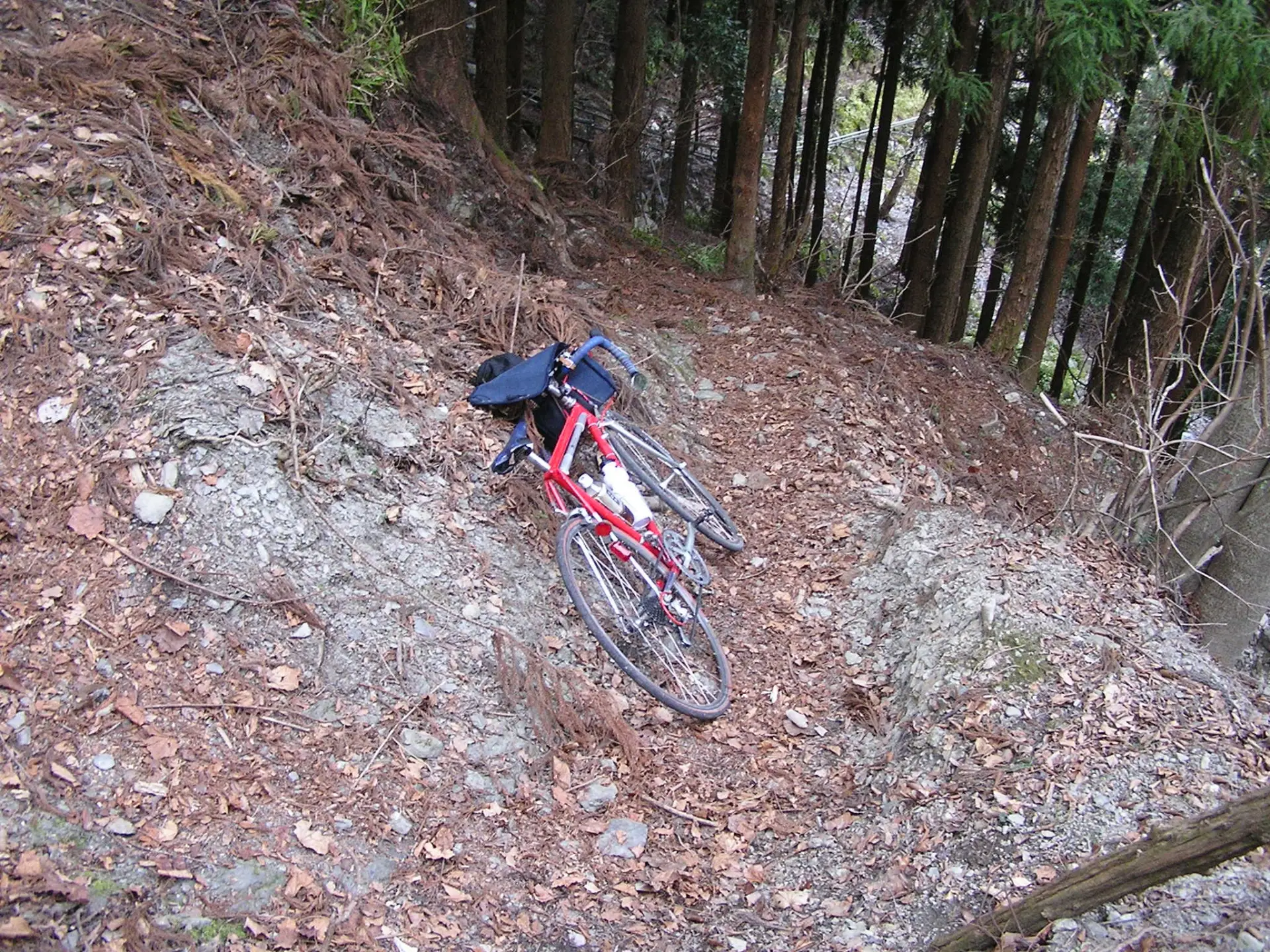 白岩廃村入口の茶屋