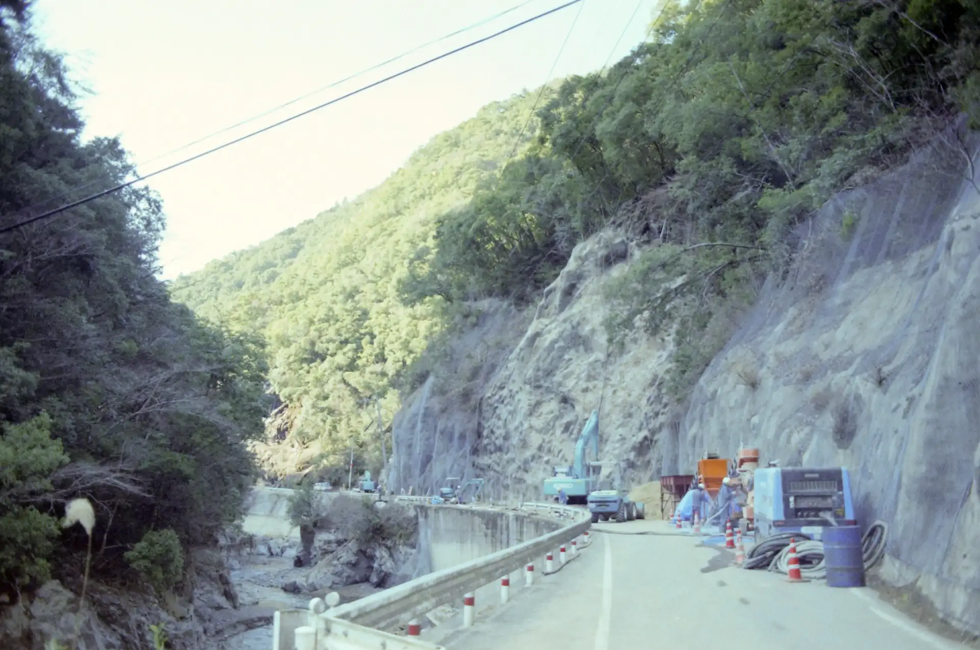 工事現場を通してもらった