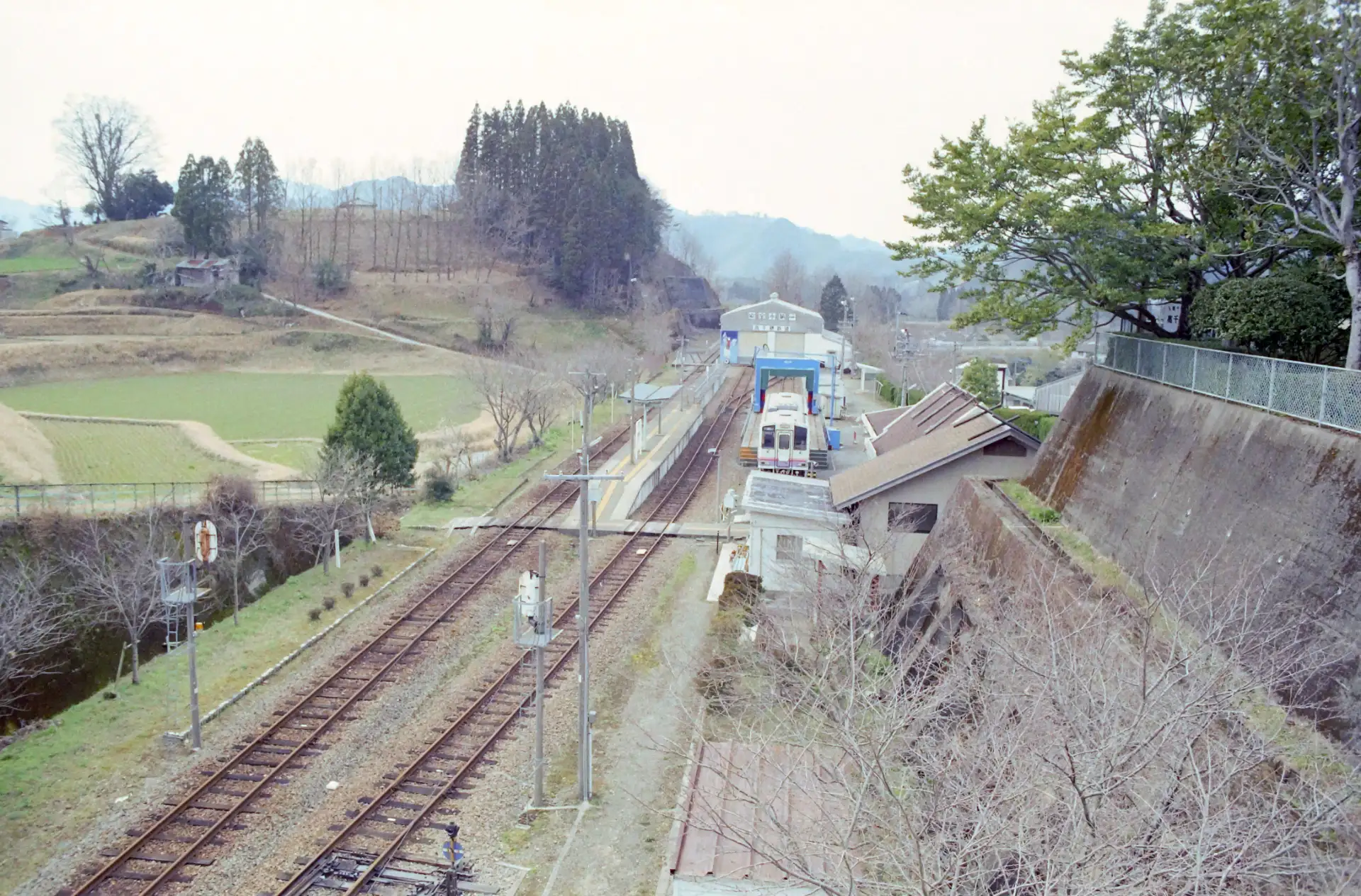 高千穂鉄道の車庫
