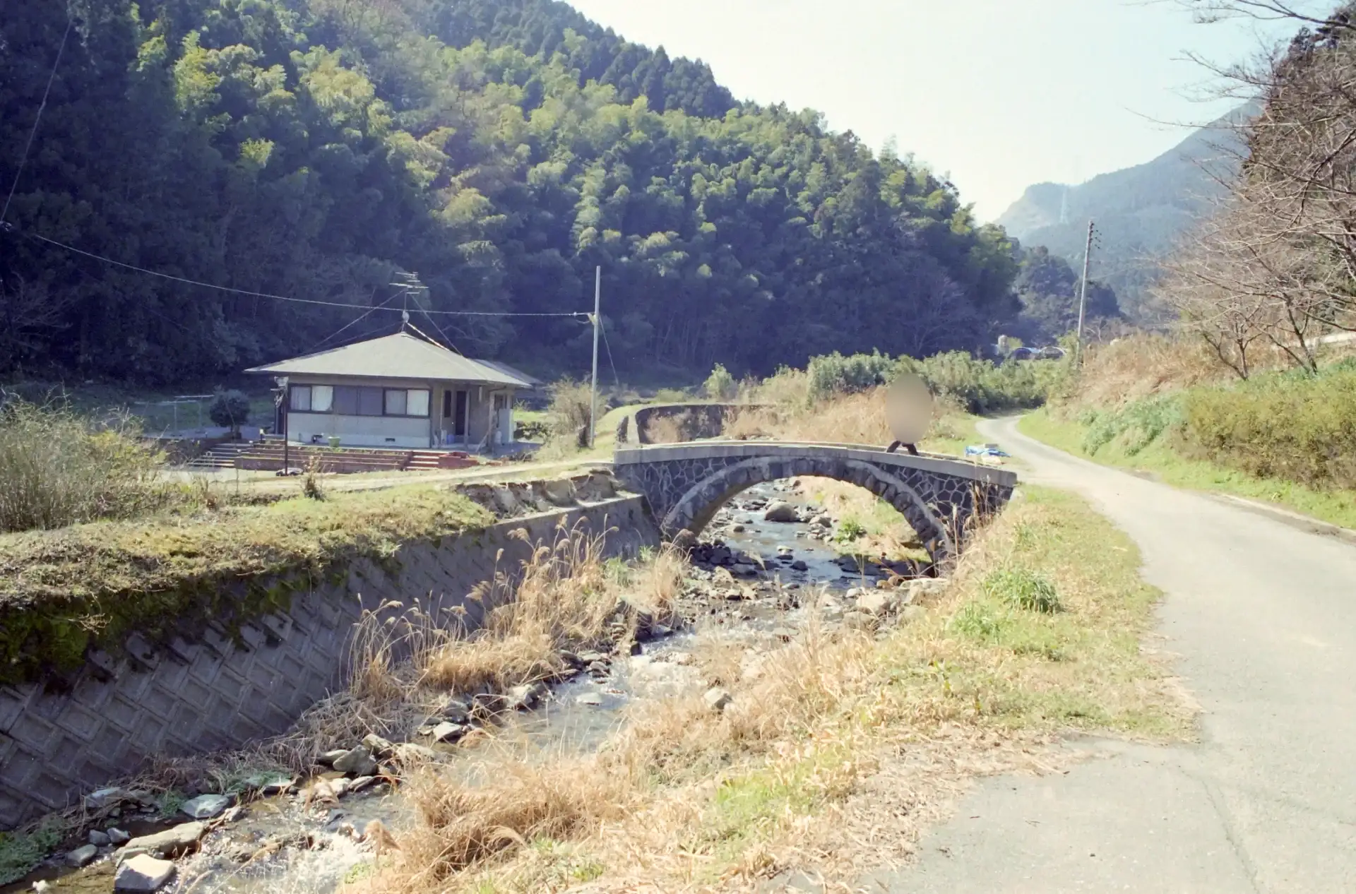 大宰府へ向かう途中の石橋