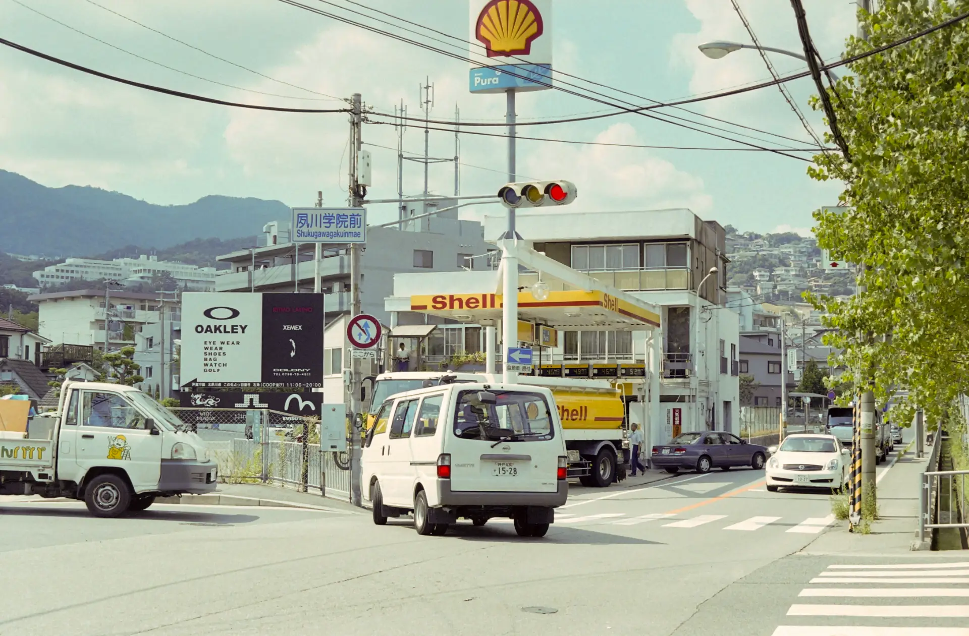 夙川学院前交差点
