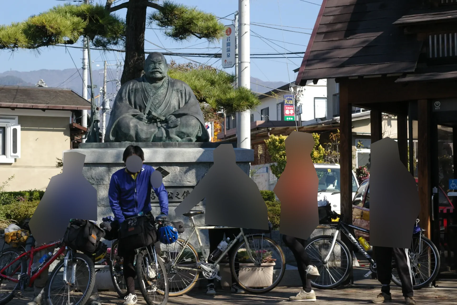 出発前の記念撮影