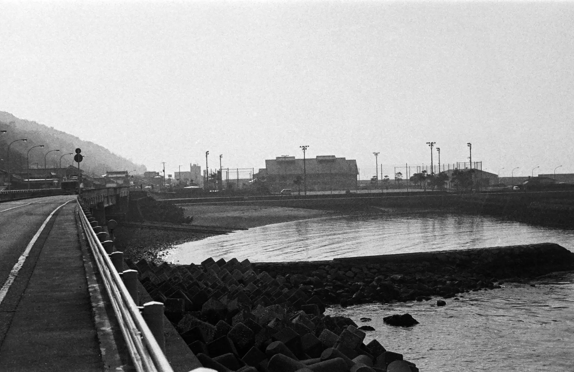 瀬戸内海沿いの風景