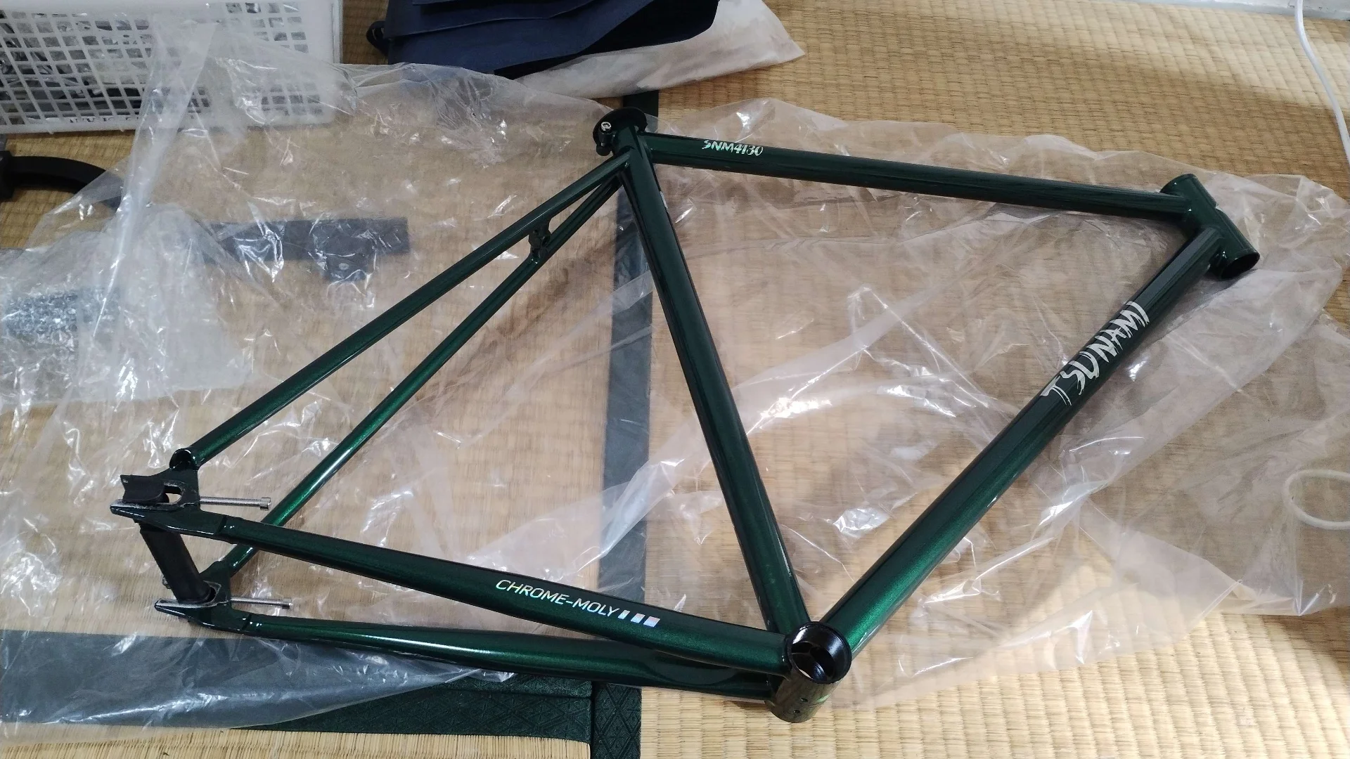 TSUNAMI SNM4130 クロモリピストフレーム