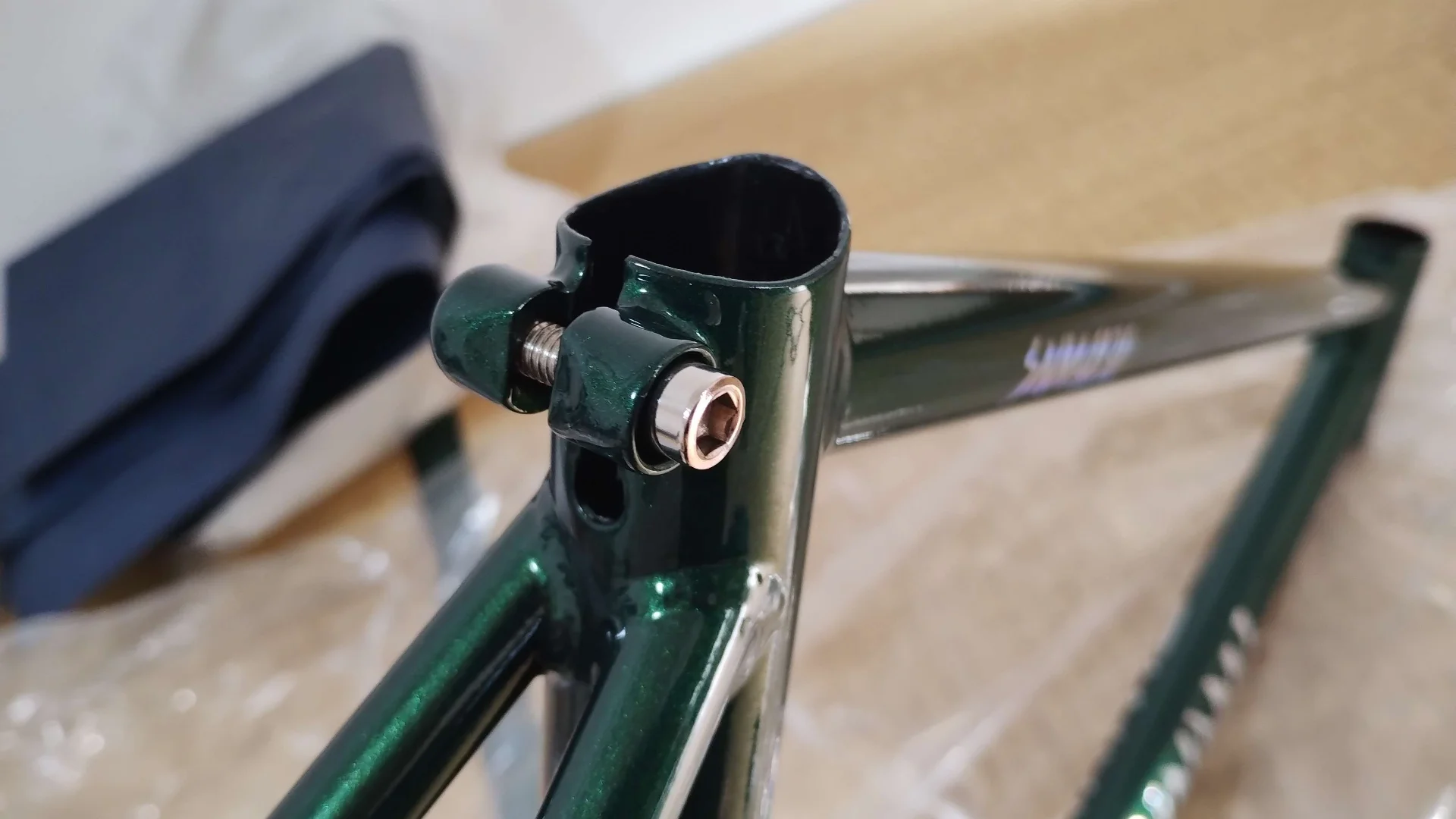 TSUNAMI SNM4130 シートチューブ上部接合部