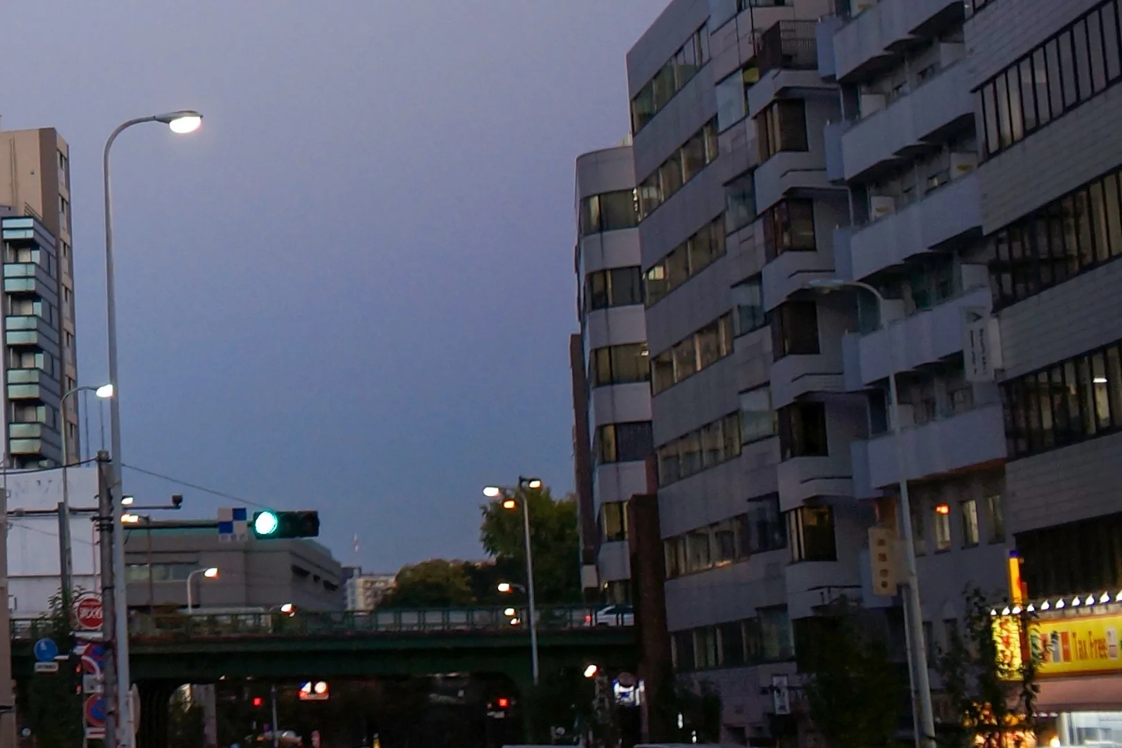 VOKING 25mm F1.7 作例