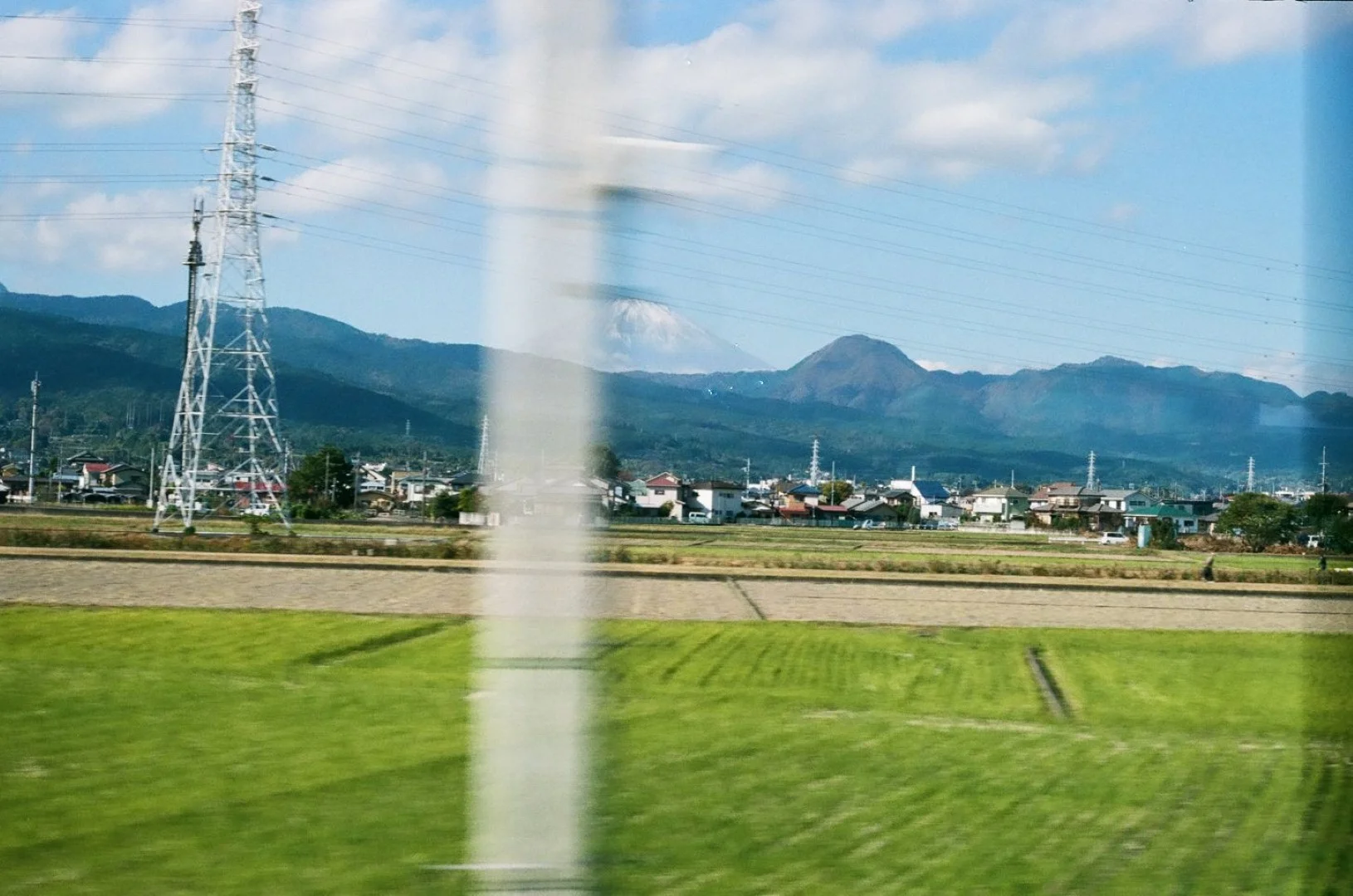 シャッターのバウンド