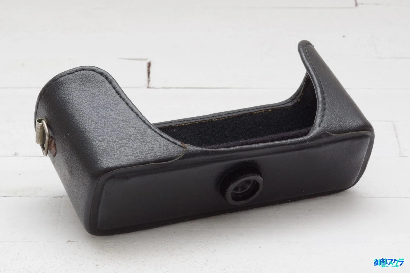 KOBICA 35 BC-10のケース