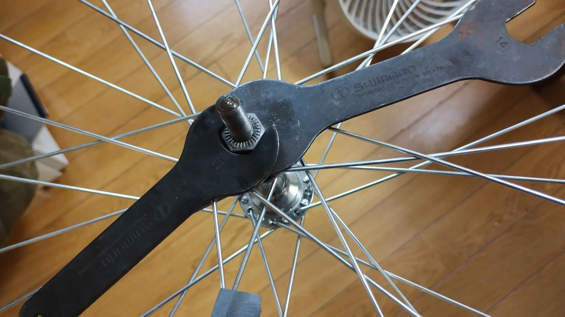 シマノのハブスパナ