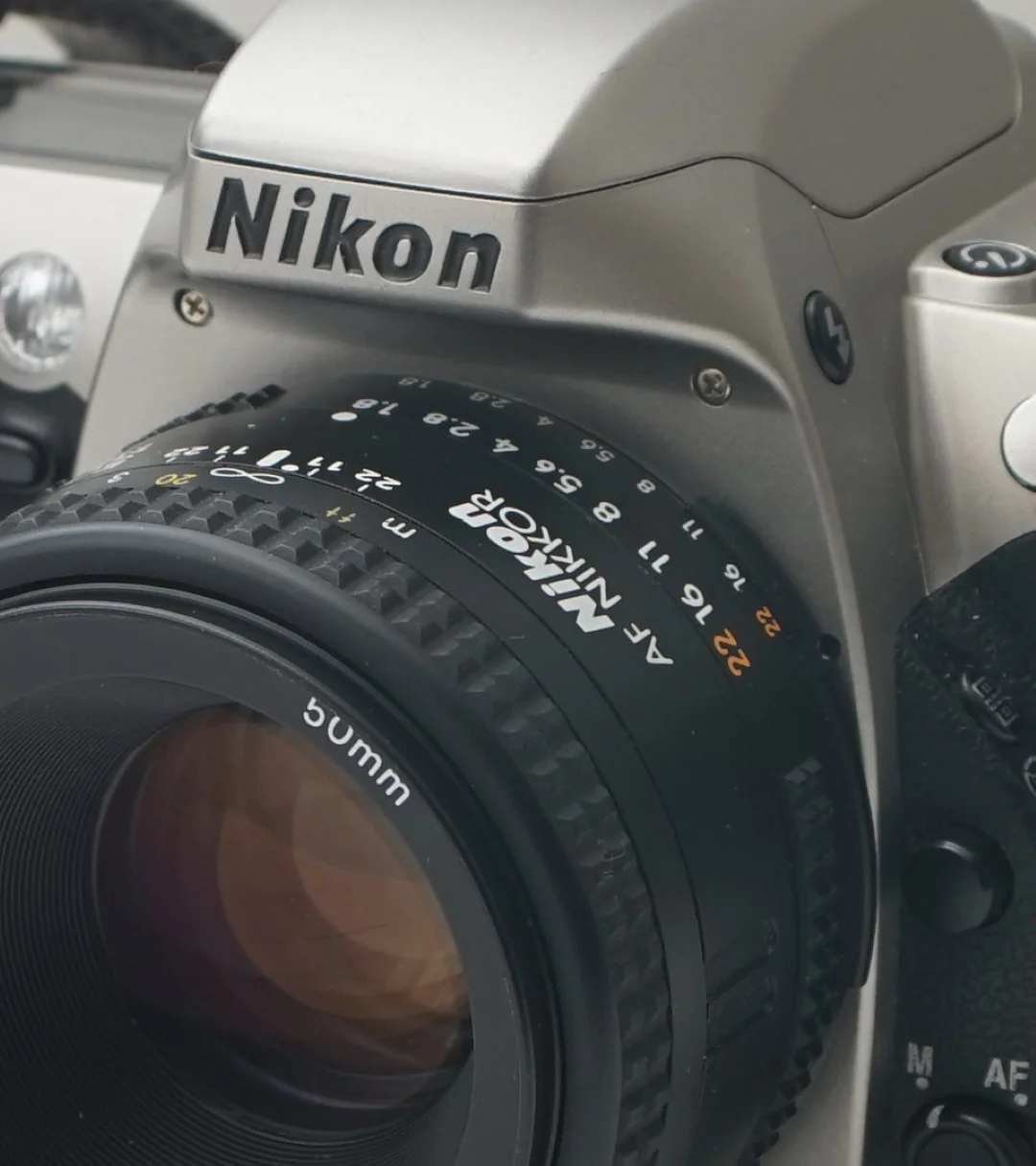 SONY α7でAPSクロップ 1000万画素相当で撮影したものから中央部を切り抜き