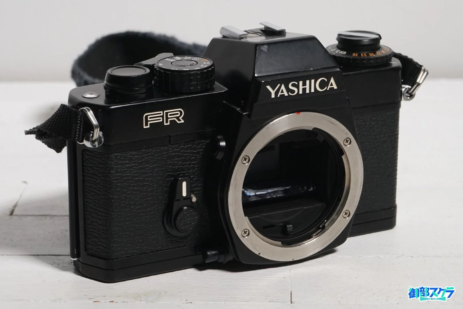 Yashica FR