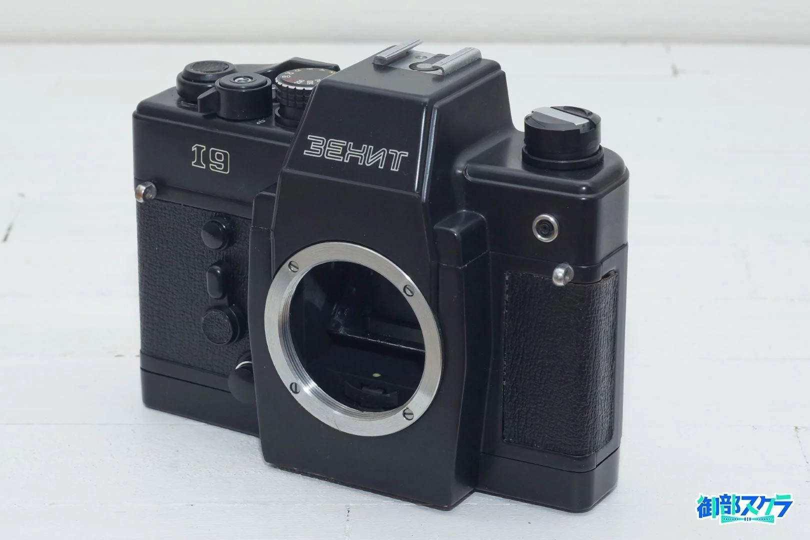 ZENIT-19