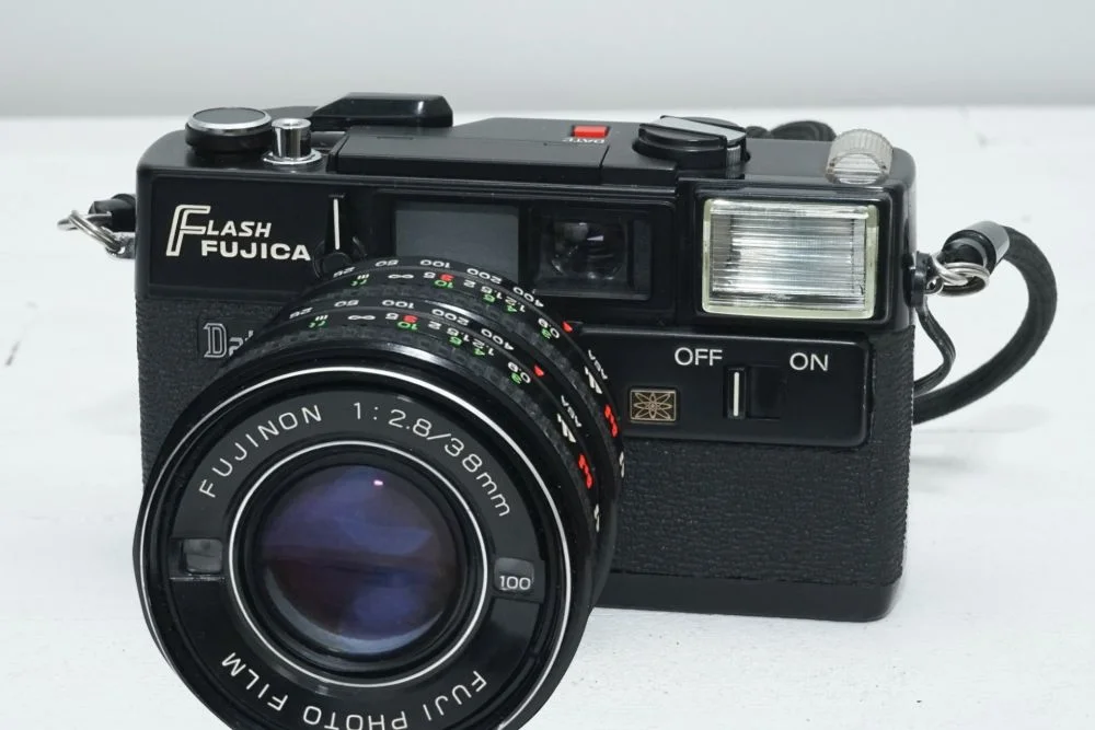 Flash Fujica ZOOM Date